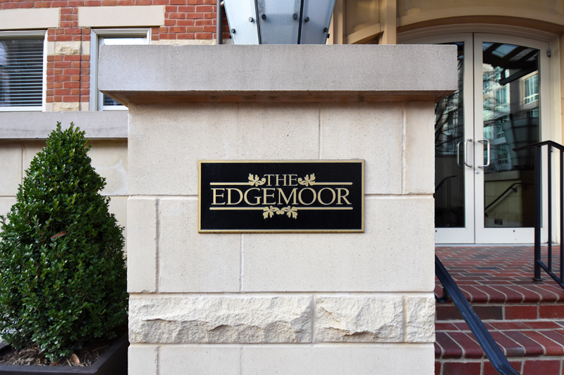 Edgemoor welcome sign